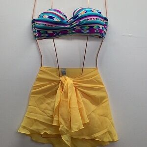 Hula Honey Size Medium Strapless Bikini Top & Zuliana Yellow Sarong. New